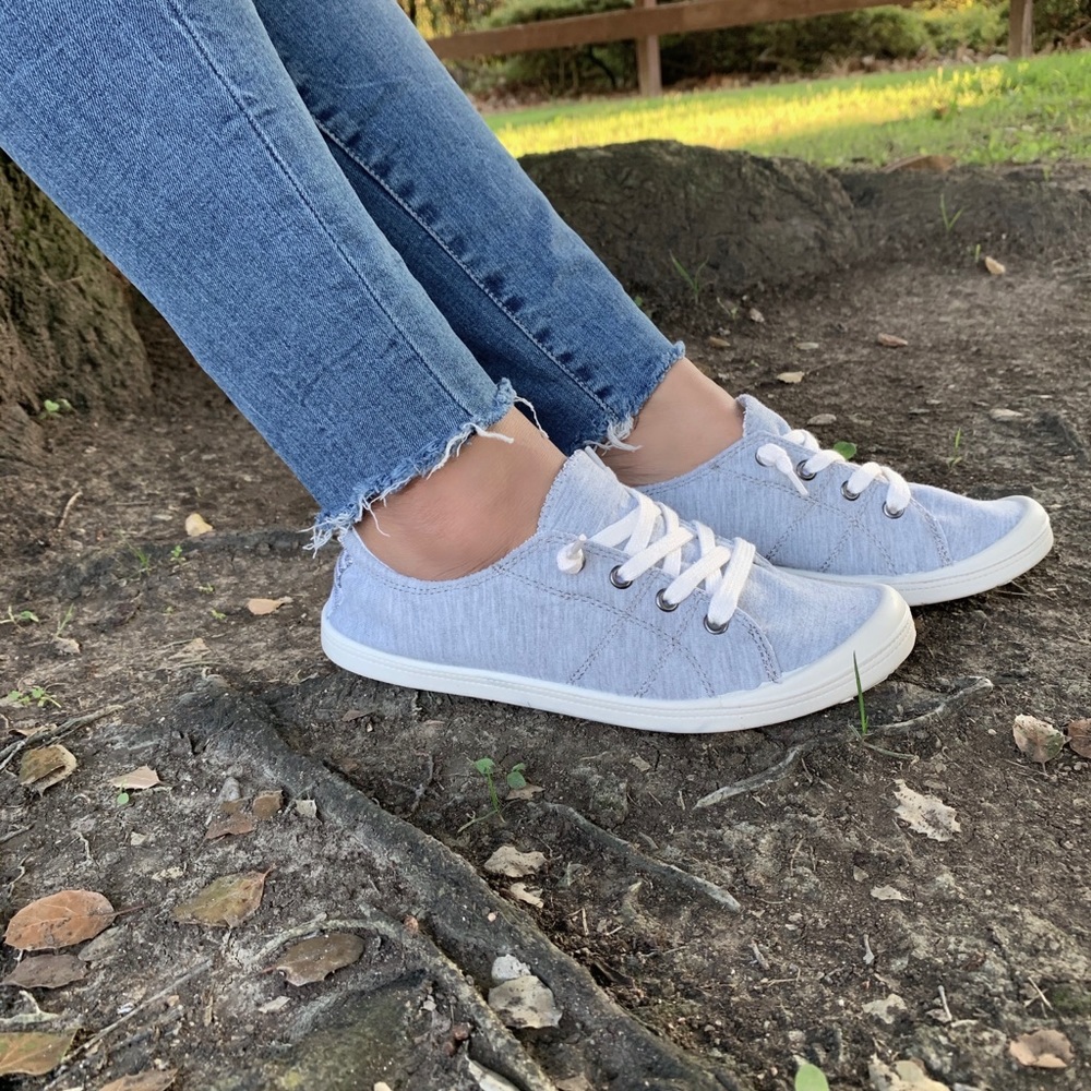 CUTE GRAY LACE UP SLOUCHY FLAT SNEAKERS KICKS